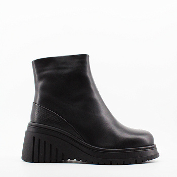 MADELLA зимние ботильоны на танкетке