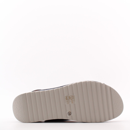 SPUR сандалии