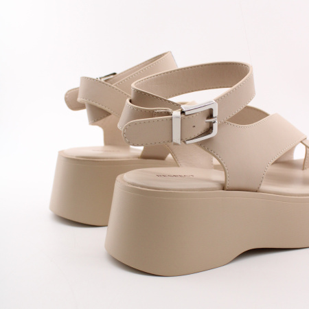 RESPECT босоножки