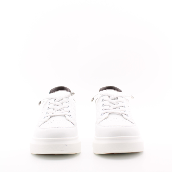 LUKME белые кожаные кеды на скрытой танкетке