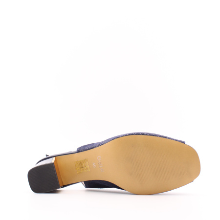 Открытые туфли с декором GALA