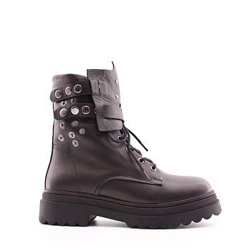 SandM зимние ботинки с декоративными клепками