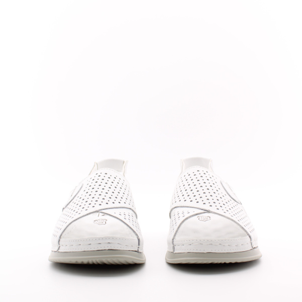 Босоножки из натуральной кожи BADEN