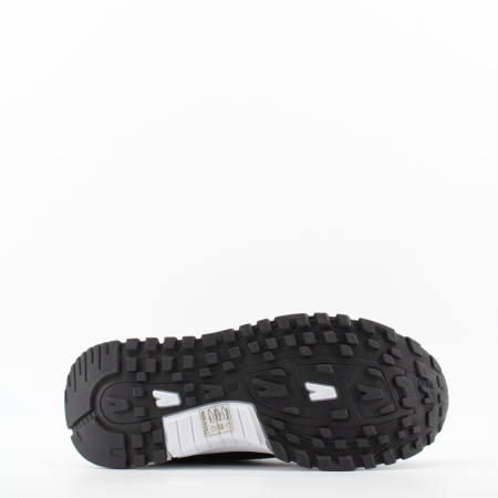 SPUR кроссовки черные демисезонные