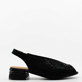 SPUR босоножки