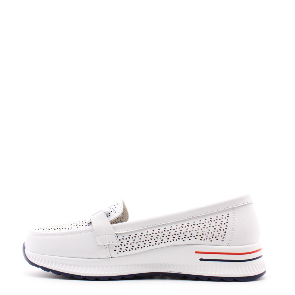 SPUR туфли перфорированые с пряжкой на союзке