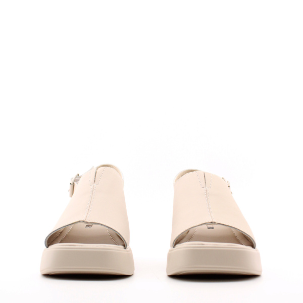 SPUR босоножки на массивной подошве