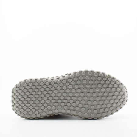 CROSBY кроссовки