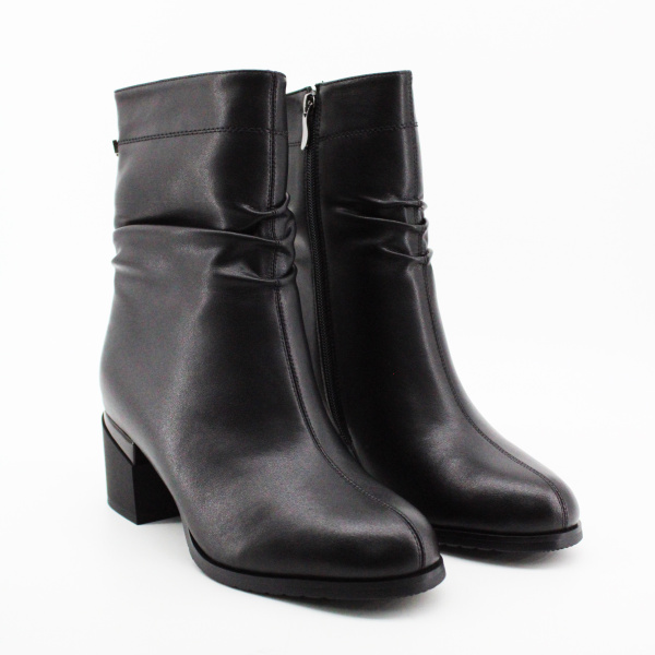 LUKME ботильоны