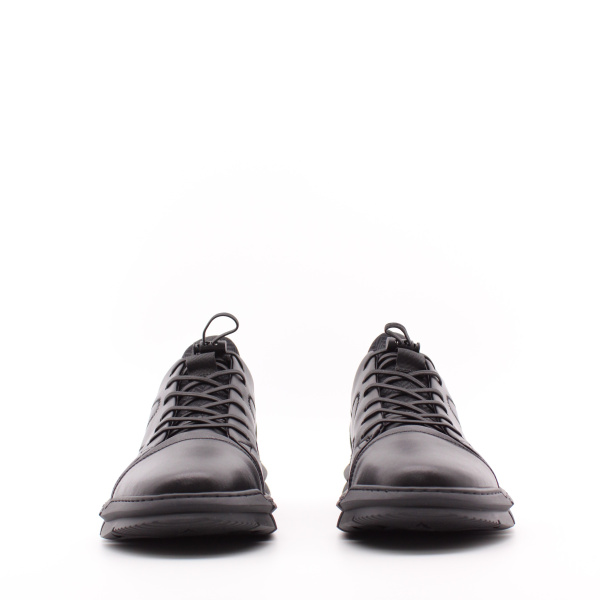 Кроссовки RESPECT