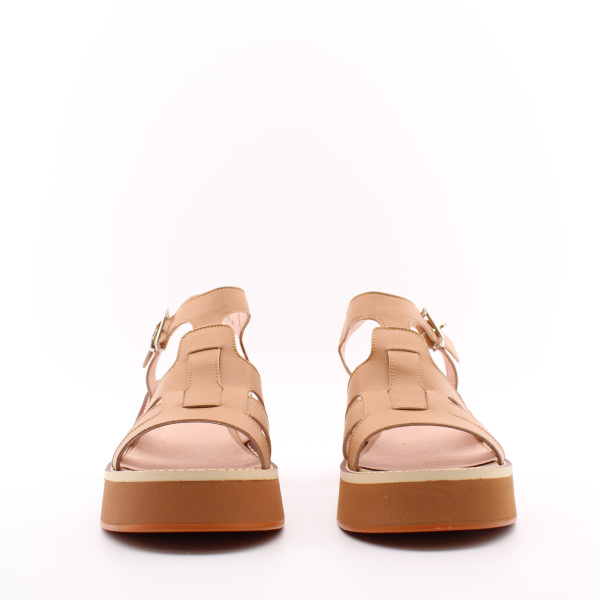 Босоножки на массивной подошве RESPECT