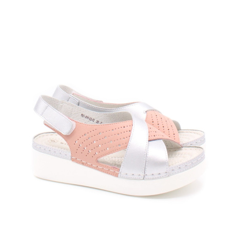 Сандалии на танкетке WILMAR