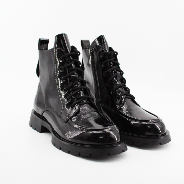 TOFA лаковые ботинки на шнуровке