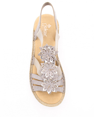 Серые сандалии с цветами