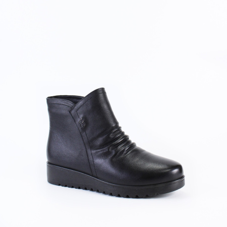 Ботинки на танкетке BONAVI