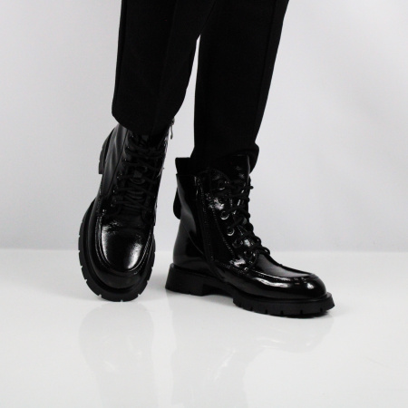 TOFA лаковые ботинки на шнуровке