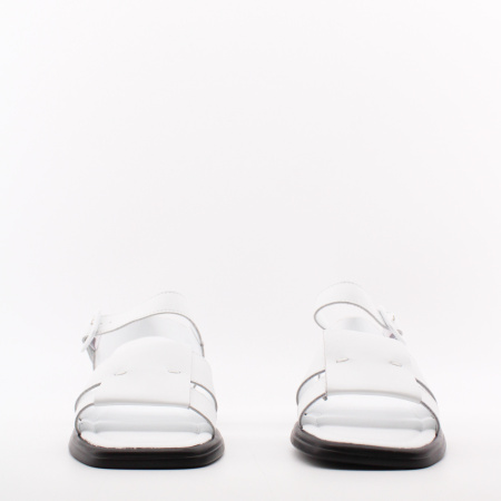 BADEN белые сандалии на черной подошве