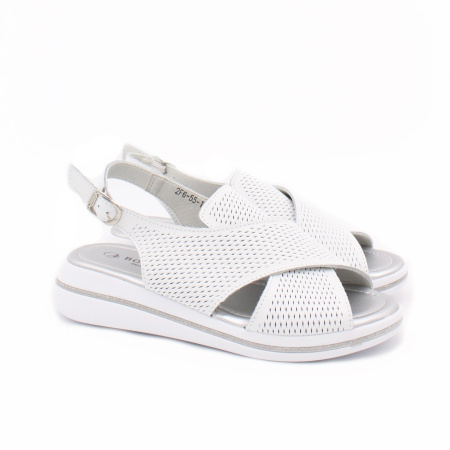 Босоножки на ремешке BONAVI