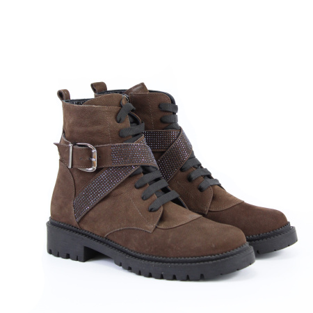 Ботинки с декоротивной пряжкой SandM