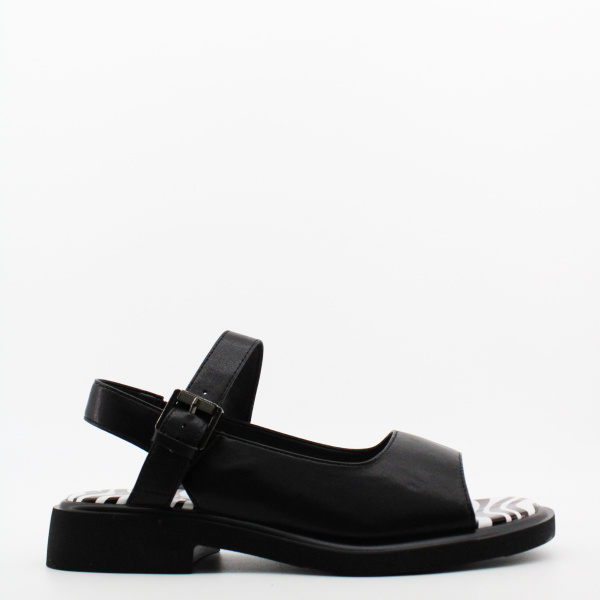 SPUR босоножки -классика в черном цвете