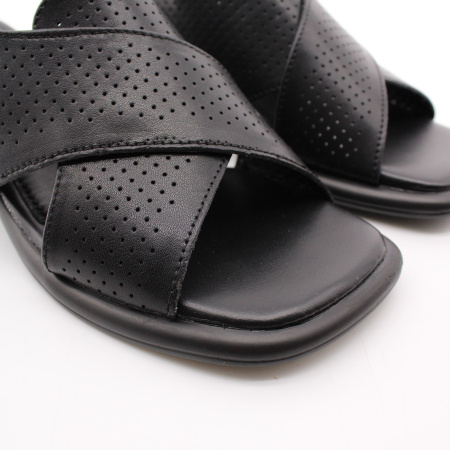 SPUR босоножки