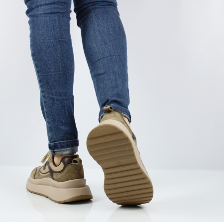 Кроссовки BADEN