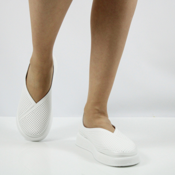 COVANI туфли с перфорацией