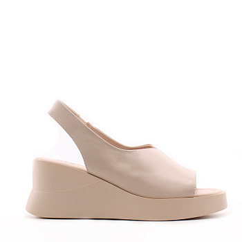 MADELLA босоножки на платформе 