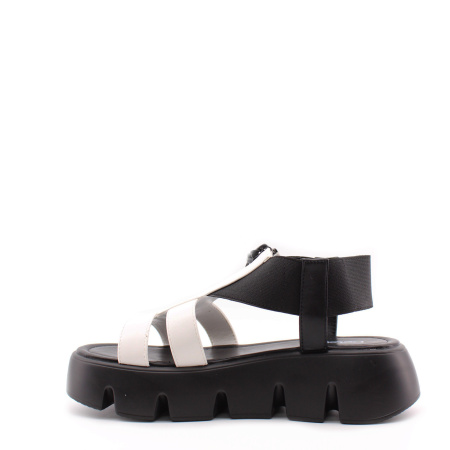 Босоножки BETSY