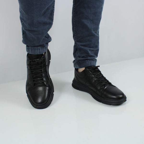 Кроссовки RESPECT