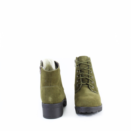 Ботинки на шнурках MADELLA