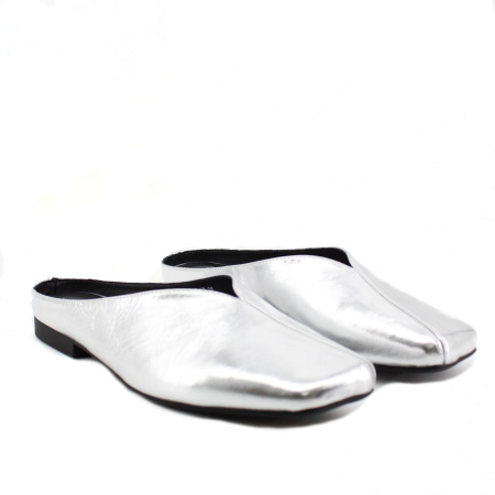 MADELLA мюли из металлизированной кожи 