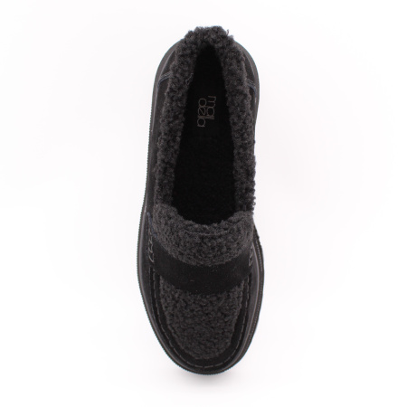 Чёрные лоферы MADELLA