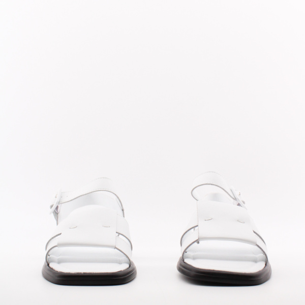 BADEN белые сандалии на черной подошве