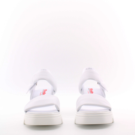 Босоножки TOFA