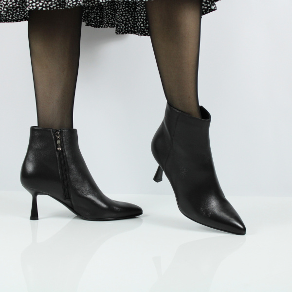 Ботильоны на каблуке RESPECT