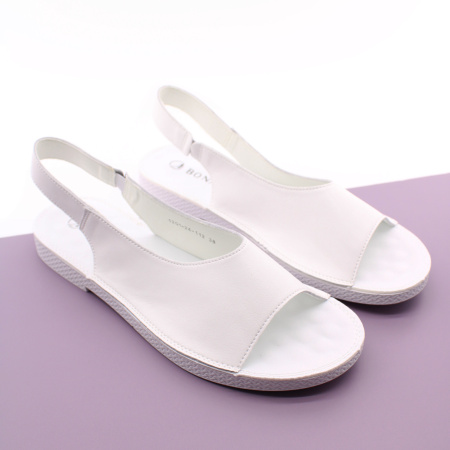 Сандалии белые BONAVI
