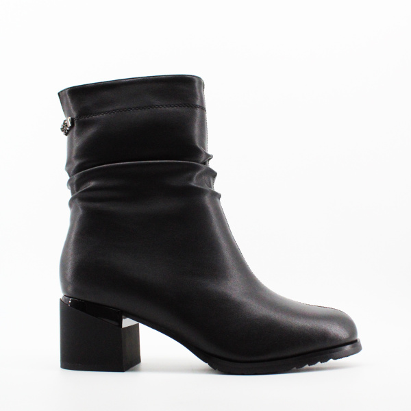 LUKME ботильоны