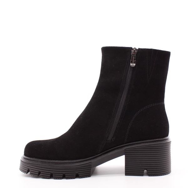 MADELLA ботильоны из замши