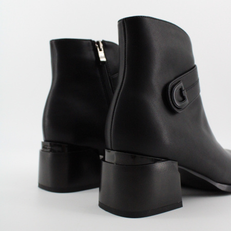 TOFA ботильоны