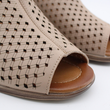 MADELLA летние босоножки 