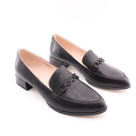 Черные лоферы с декором RESPECT